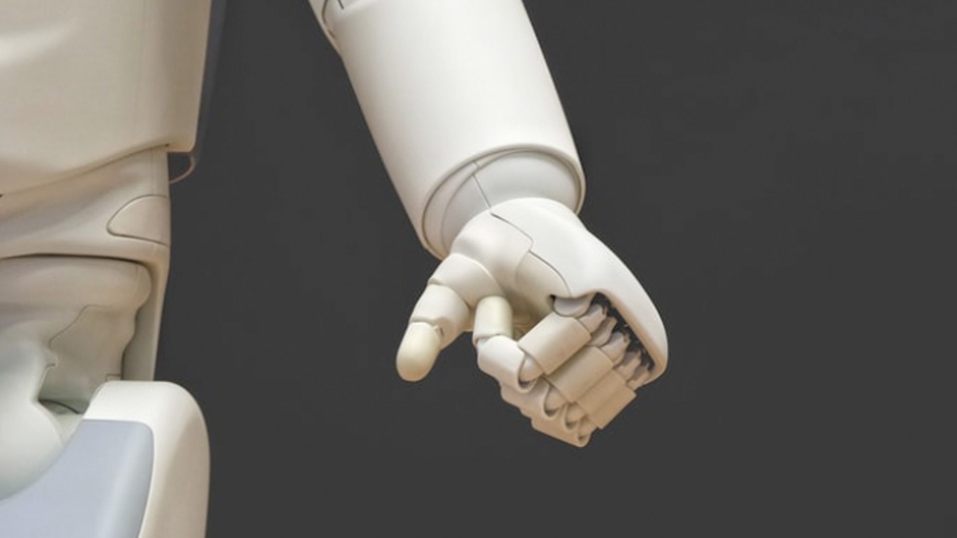 are-social-robots-dead-sri-president-manish-kothari-explains-how-the-current-offerings-fail-to-reach-current-needs-of-customers-feat-img