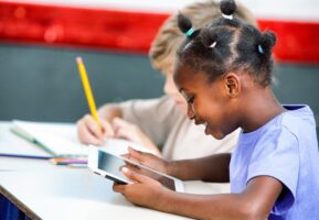 Early Findings of Research on Apple and ConnectED Initiative to Improve Learning Through Technology in Low-Income Schools