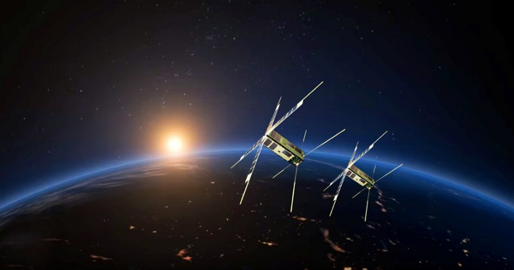 Preventing-communication-collapse-with-CubeSat satellites