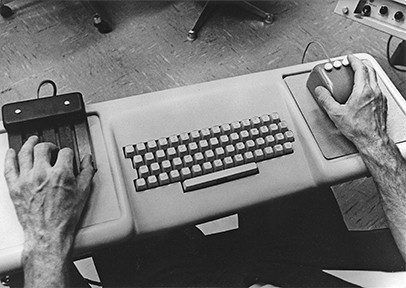 Waakzaamheid Ontcijferen Larry Belmont 75 Years of Innovation: The Computer Mouse - SRI International