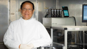 Denong Wang in the lab